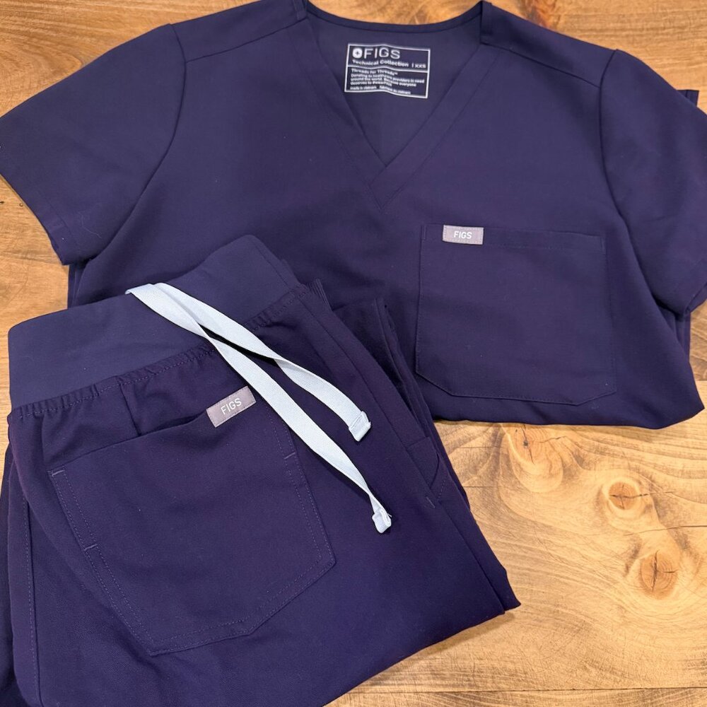 FIGS - Purple Catarina One-Pocket Scrub Top & Zamora Jogger Scrub Pants